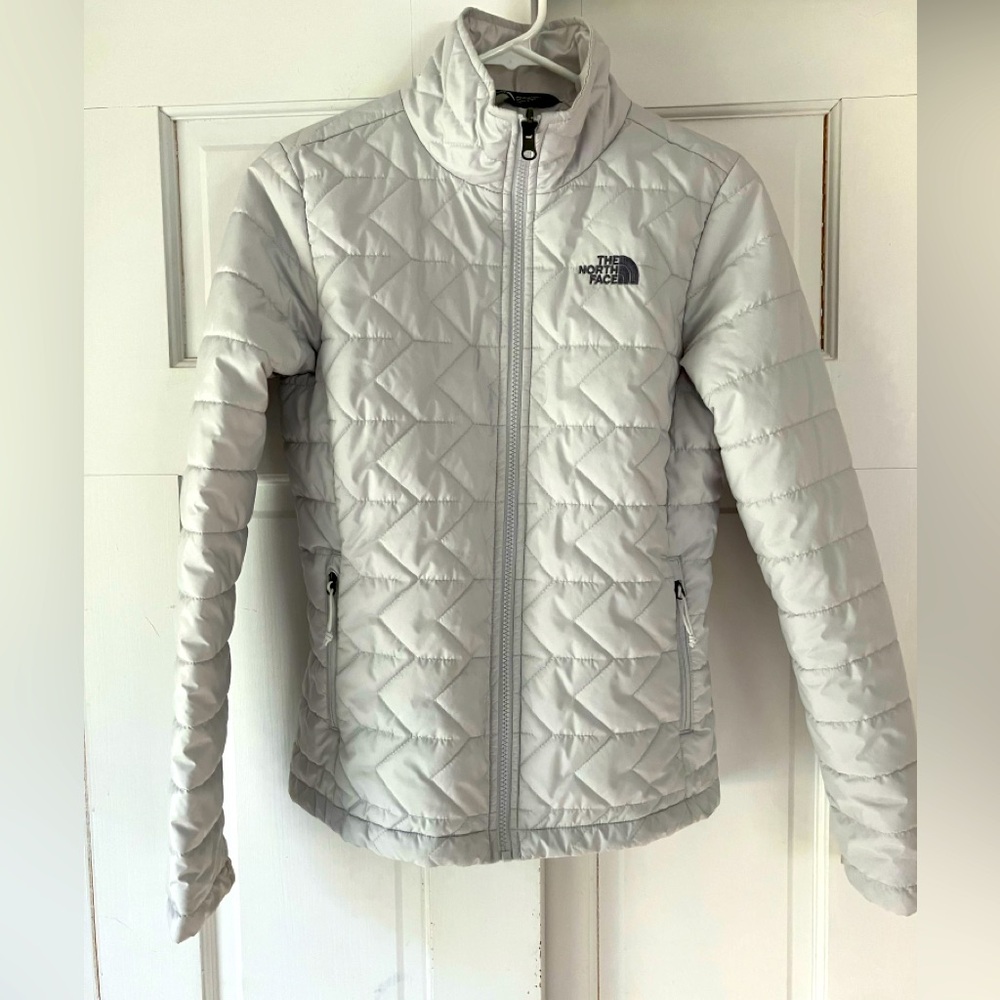 The North Face Quilted women’s Jacket size s/p.